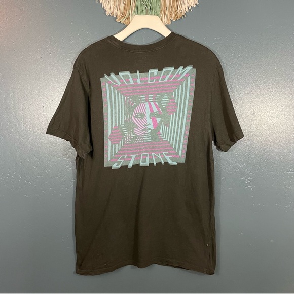 Volcom Men’s Gray Short Sleeve Crewneck Logo Graphic Tee Size M - Picture 2 of 4